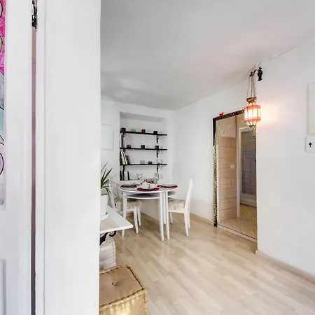 Casawally Daire Roma